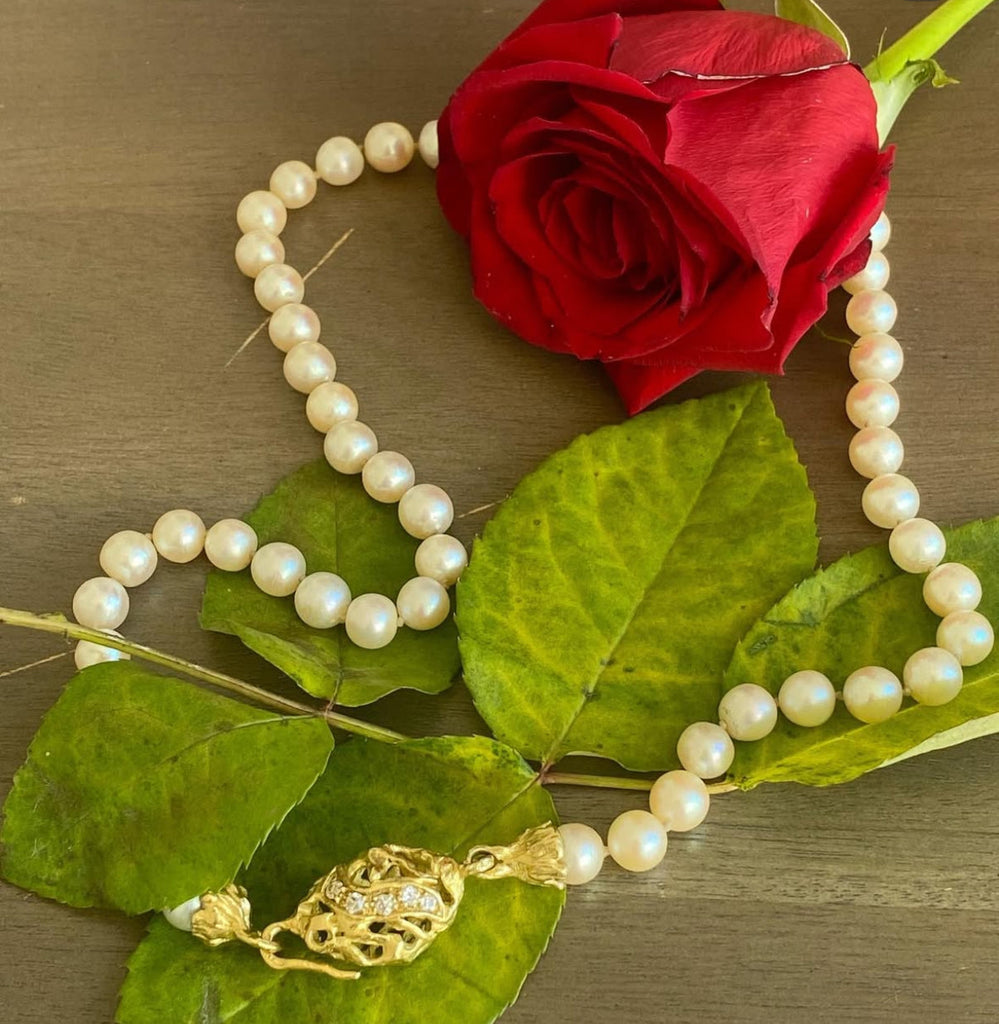 A Quiet Expression of Love I The Mother’s Day Edit by Via Orefici Jewelry